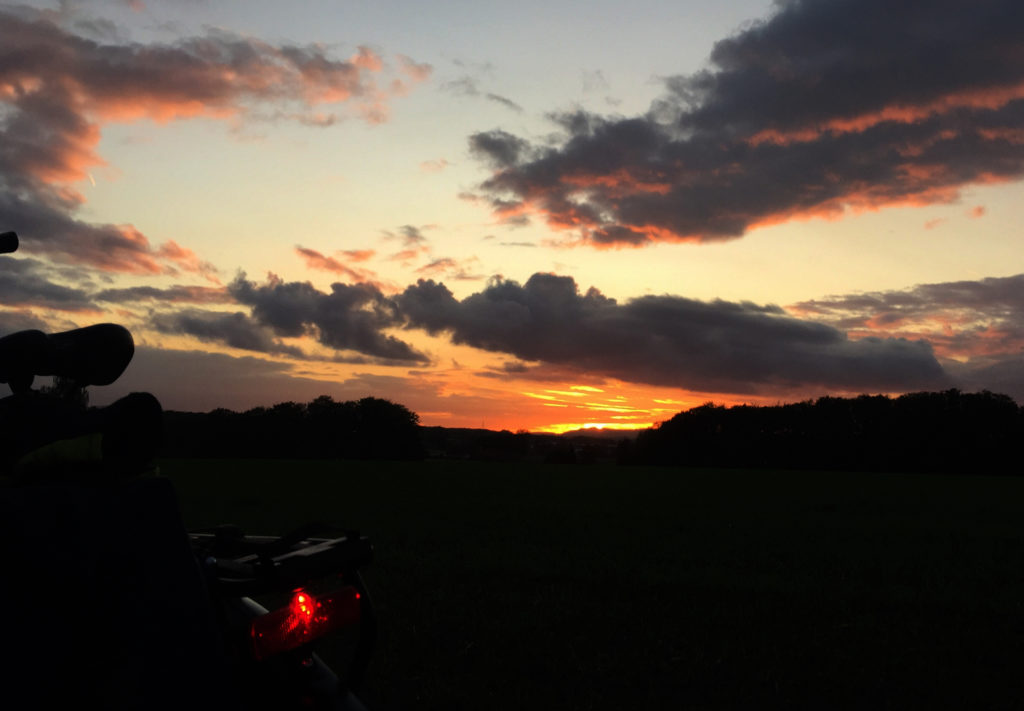 Sonnenuntergang, E-Bike,