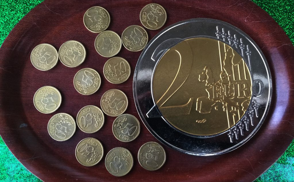 17 Münzen, 50-Cent Stücke, Rieseneuro,
